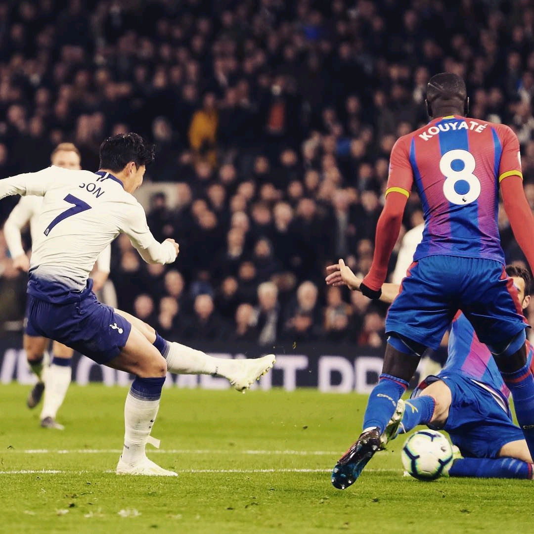 英超豪门争 英超豪门争