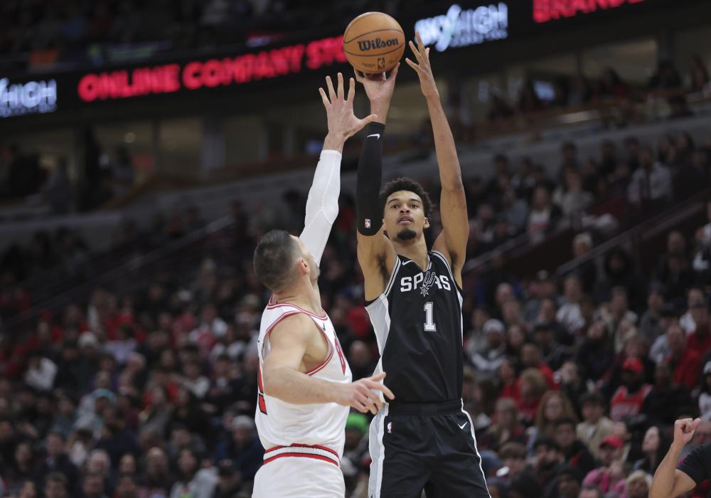 通过她的视 通过她的视