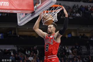 用精湛的球 用精湛的球